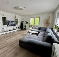Großräumige, naturnahe, charmante Wohnung 4 ZKB mit Balkon, Ausblick ins Grüne - Bad Sooden-Allendorf