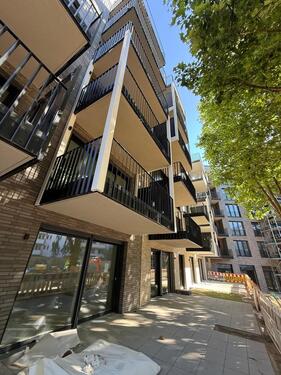 Foto - Neubau-Immobilie mit 2 Zimmern mit Küche + Geräten - (Optional auch 2 Tiefgaragenstellplätze)