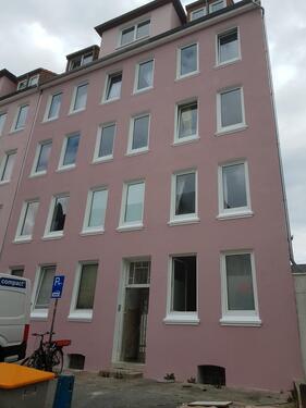 Foto - Freie 2 Zimmer Dachgeschosswohnung