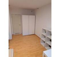 2 Zimmer, Küche, 2 Bäder - 670,00 EUR Kaltmiete, in Aachen (PLZ: 52072) Aachen-Mitte