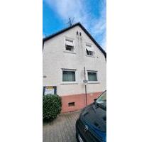 Haus in Raunheim - 1.600,00 EUR Kaltmiete, ca.  98,00 m² in Raunheim (PLZ: 65479)