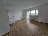 Foto - renovierte 1-Zi-Whg. mit EBK im 7. OG mit Aufzug und Balkon in HofSaale