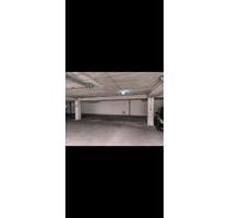 Tiefgaragen Stellplätze in Nürnberg Zentrum (90402)