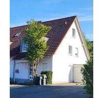 Ruhig gelegene DHH in zentraler Lage - Befristete Vermietung!! - Menden (Sauerland)