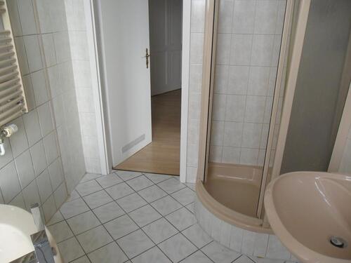 Foto - geräumige 3-Zimmerwohnung - 690,00 EUR Kaltmiete,