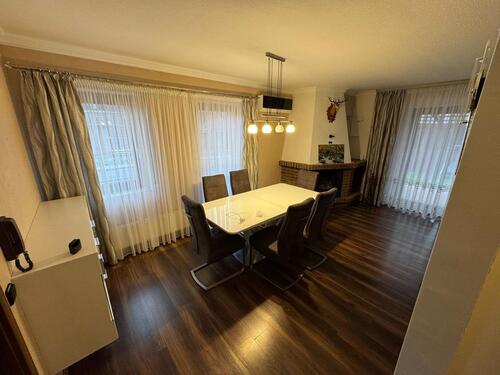 Foto - Zweifamilienhaus zu vermieten - 1.350,00 EUR Kaltmiete,