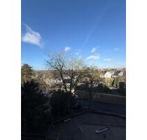 Attraktive 3-Zimmer-Wohnung mit Balkon, Tiefgarage und Aufzug - Essen Stadtbezirk VIII