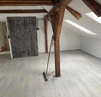 Schöne 2,5 Zimmer Dachgeschoss Wohnung -Nordstadt Zentral - Hildesheim Himmelsthür