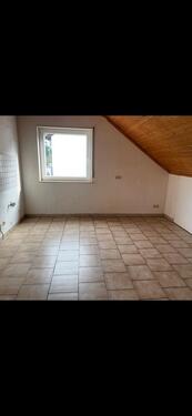 Foto - Drei Zimner Küche Bad Wohnung - 650,00&nbsp;EUR Kaltmiete,