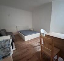 Möbliertes Studentenstudio im Herzen von Friedrichshain! - Berlin Friedrichshain-Kreuzberg