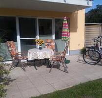 2Zi.FEWOG raal Müritz TerrasseWaldblick Morgens. Parkp ab 65 € - Neuruppin
