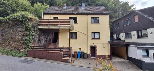Foto - Haus zu Verkaufen in Isenburg - 130.000,00&nbsp;EUR Kaufpreis, ca.&nbsp; 123,00&nbsp;m&sup2;
