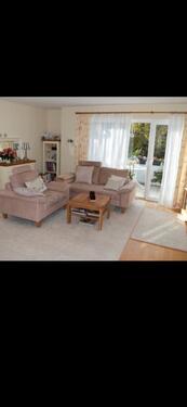 Foto - Gepflegte 2-Zimmer-Wohnung mit Südbalkon & Duplex-Garage
