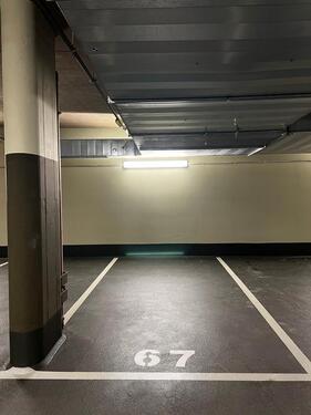 Foto - Zentraler TG-Stellplatz im separatem Dauerparkerbereich!