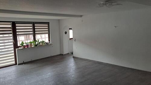 Foto - 3 Zimmer Dachgeschoßwohnung zur Miete in Bickenbach