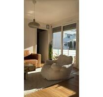 Lichtdurchflutete 2-Zimmer-Wohnung mit Balkon Ideal für Singles - Holzgerlingen