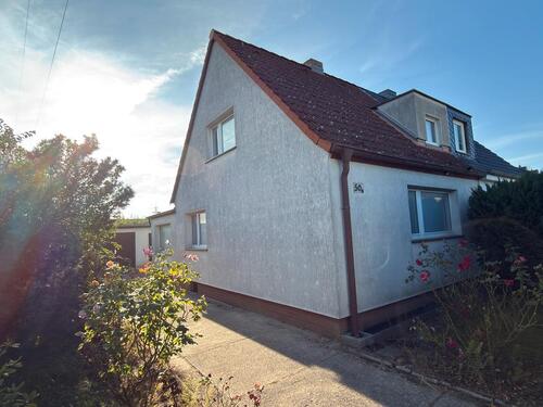 Foto - Haus Doppelhaushälfte DHH Franken Wfl 110qm Grundstück 750qm