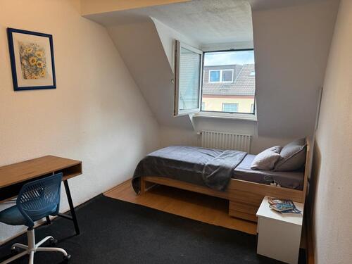 Foto - WG Zimmer für eine Person - 330,00 EUR Kaltmiete,