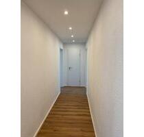 2025 sanierte 3-Zi-Whg in FN-Kitzenwiese 2.OG - Friedrichshafen