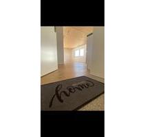 Neubau 3-Zimmer-Wohnung im EG, barrierefreie mit Einbauküche, Terrasse und Garten - Backnang