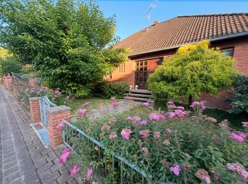 Foto - 8 Zimmer Bungalow zum Kaufen in Nordstemmen