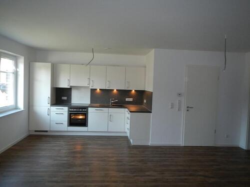 Foto - Erdg-Wh. mit Terrasse+Garten, Carport, ruhig+zentral!