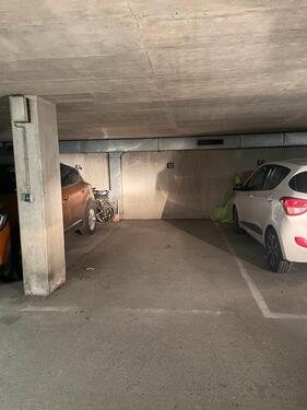 Foto - Tiefgaragenstellplatz in Augsburg-Hochzoll (Ortlerstr. 47)
