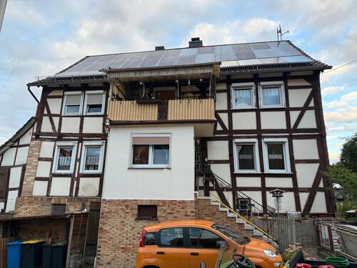 Foto - Zweifamilienhaus mit Photovoltaikanlage in HombergOrtsteil
