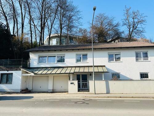 Foto - Einfamilienhaus in 84032 Altdorf (Eugenbacher Str.)