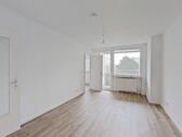 Foto - Gut geschnittenes Single-Apartment mit BALKON