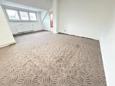 Foto - NEU Renovierte 3-Zimmer-Wohnung im 1. Obergeschoss-Zentral