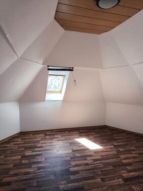 Foto - 2 Zimmer Dachgeschoßwohnung in Friedrichsthal