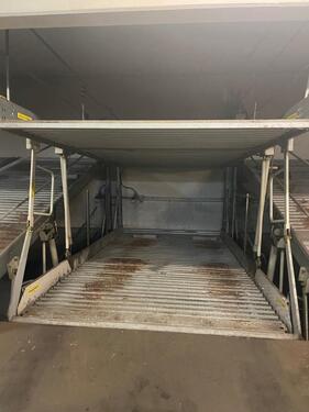 Foto - Stellplätze in Vierfachparker in Connewitz zur Vermietung!