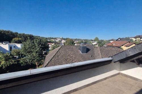 Foto - 4 Zimmer Dachgeschoßwohnung zur Miete in Bad Vilbel