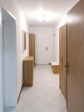 Foto - Tolle Erdgeschosswohnung mit Souterrain und zwei Gärten