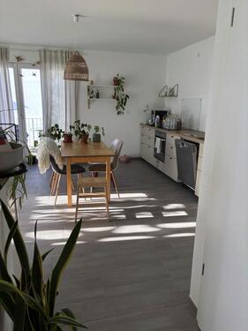 Foto - Geförderte 2-Zi.-Wohnung mit Balkon, Stellplatz & Aufzug – WBS erforderlich –