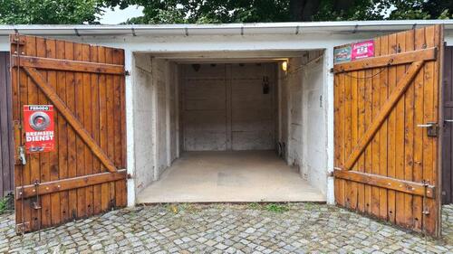 Foto - Vermiete Garage GG Sandstr Privatgrund ELTZaunWasser 1Mon FREI!