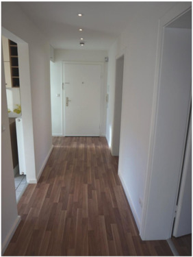 Foto - Schöne 3 Zimmer-Wohnung mit Balkon und Stellplatz