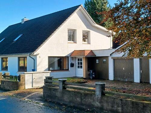 Foto - Doppelhaushälfte zu vermieten - 980,00 EUR Kaltmiete,