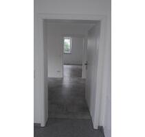 4 Zimmer-Wohnung, Erdgeschoßwohnung, Terrasse, Garten, Garage - Springe