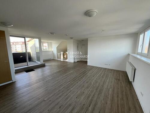 Foto - Attraktive 3-Zimmer-Wohnung mit Loggia & Stellplatz in ruhiger Lage (M22L7)