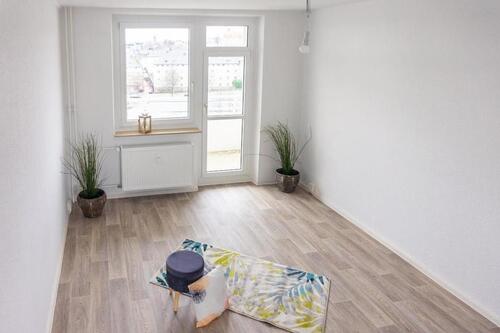 Foto - Geräumige 4-Raum-Wohnung mit Balkon