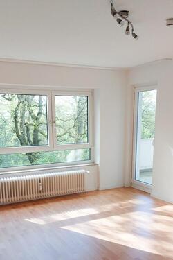 Foto - Gemütliche Ein Zimmer Wohnung mit Balkon in ruhiger Lage zu vermieten