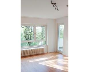 Gemütliche Ein Zimmer Wohnung mit Balkon in ruhiger Lage zu vermieten - Remscheid Lüttringhausen