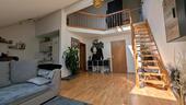 Foto - Helle möblierte Galerie-Wohnung 1,5 Zimmer