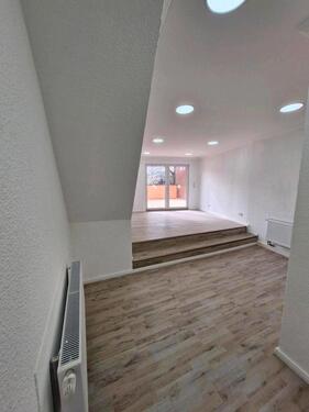 Foto - 2 Raum Wohnung, neu saniert, Terrasse, zentrumsnah, Kamin