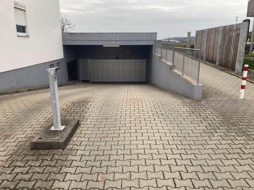 Foto - Tiefgaragenstellplatz zu vermieten