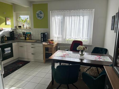 Foto - 2 - Zimmerwohnung mit Balkon - 1.000,00&nbsp;EUR Kaltmiete, ca.&nbsp; 60,00&nbsp;m&sup2;