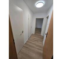 2 Zimmer Wohnung in Solingen - 880,00&nbsp;EUR Kaltmiete, ca.&nbsp; 51,00&nbsp;m&sup2; in Solingen (PLZ: 42657) Höhscheid