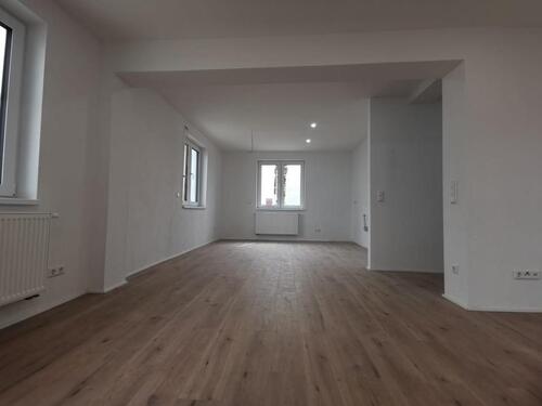Foto - Wohnung mit Balkon und EBK zu mieten in Bodelshausen